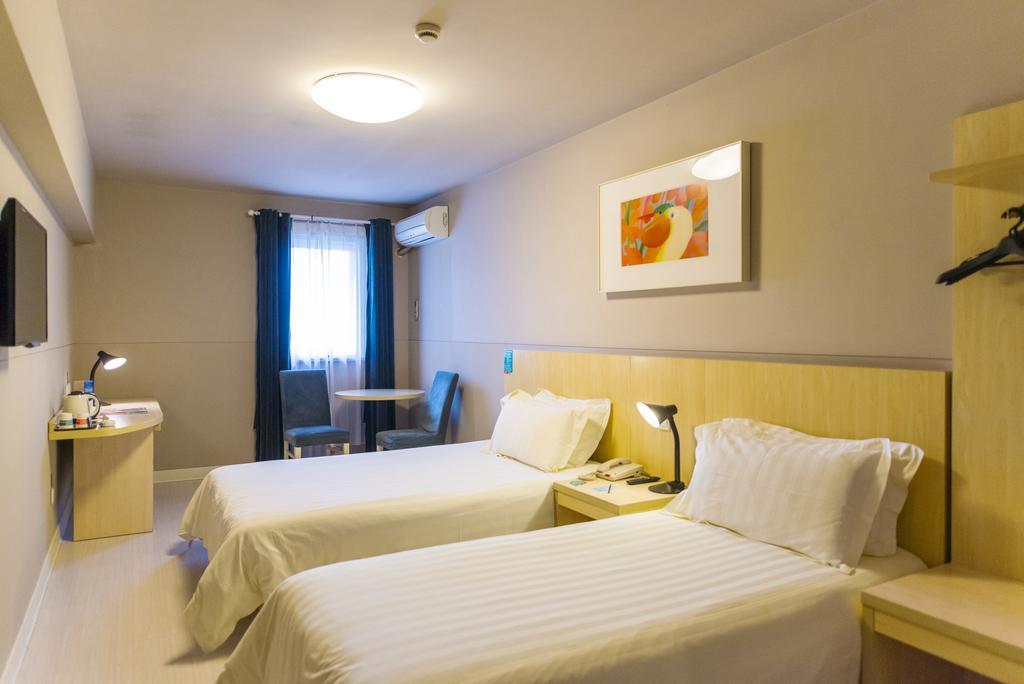 Jinjiang Inn Xuchang Hubin Road Exterior photo